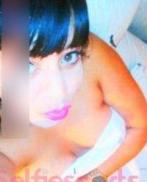 Kaamihermosa y dulce de escolta